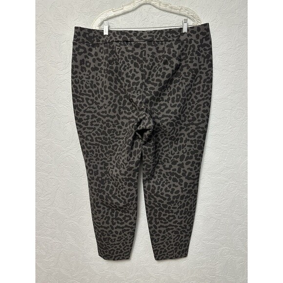 Lane Bryant 20 Leopard Print On The Go Slim Pants E2 - Picture 5 of 7